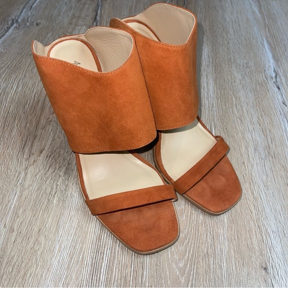 42 GOLD Women's 42 Gold Suede Linx Slide Rectangular Heel Orange 10M - Picture 2 of 15